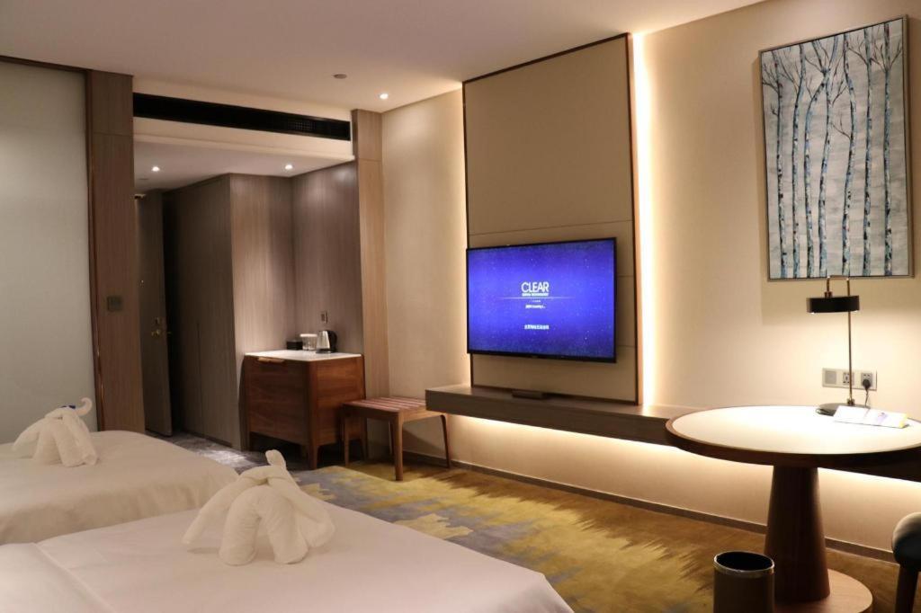 Rosedale Hotel Taicang Buitenkant foto