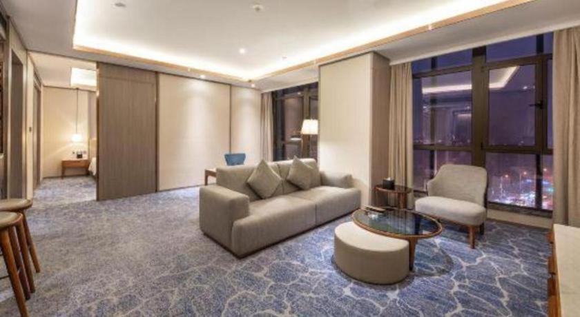 Rosedale Hotel Taicang Buitenkant foto
